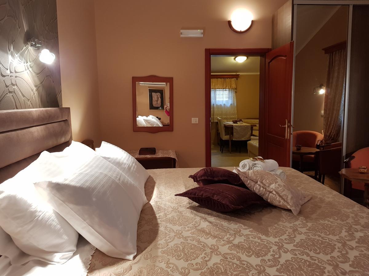 Apartments Bogdanovic كوتور المظهر الخارجي الصورة